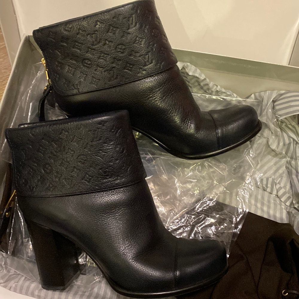 Louis Vuitton Ankle Boots